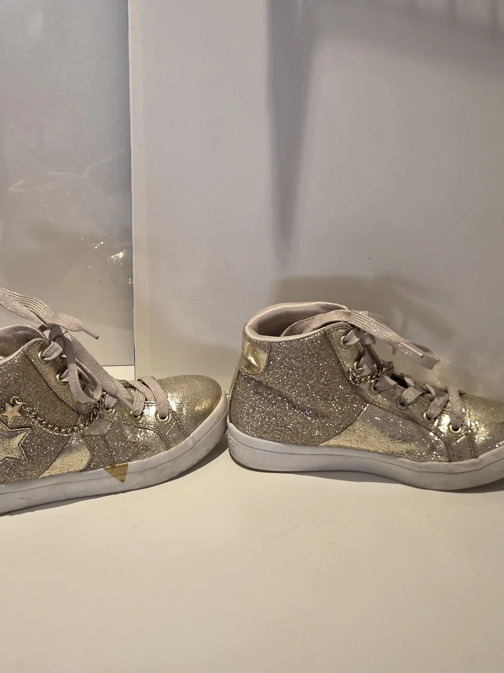 Skechers Girls Shoes Size 4 Hi-Lite Stellar Shine Sneaker With Chain Gold Hi Top